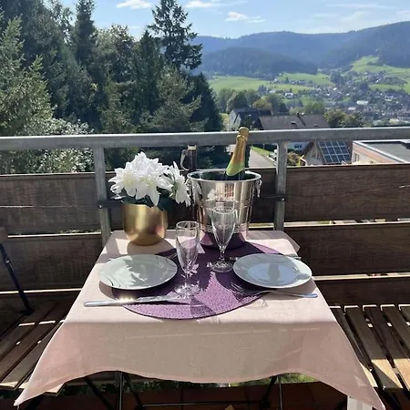 Baiersbronner Panoramablick! Erholung Pur! * بيرسبرون